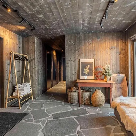 Osterdalsstua Fra 1700 Tallet- - Sauna - 9 Soverom - 30 Min Osl 게스트하우스