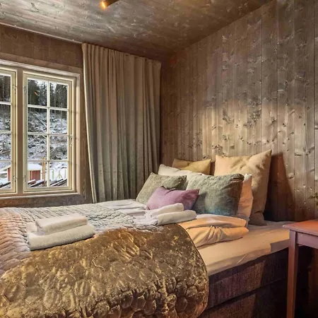 Osterdalsstua Fra 1700 Tallet- - Sauna - 9 Soverom - 30 Min Osl 4*