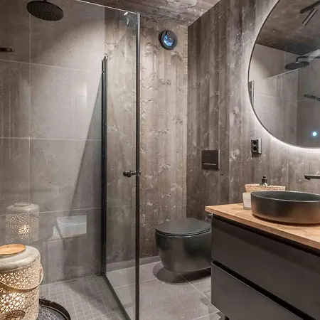 Osterdalsstua Fra 1700 Tallet- - Sauna - 9 Soverom - 30 Min Osl Maison d'hôtes 4*
